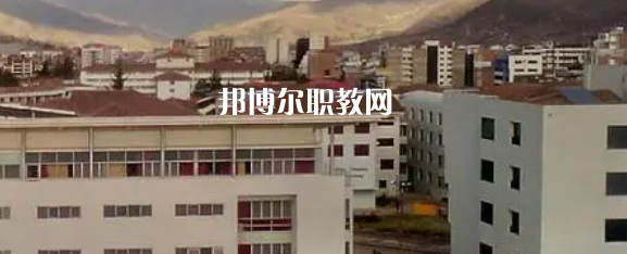 廣安市景山職業(yè)高中學(xué)校2022年學(xué)費、收費多少