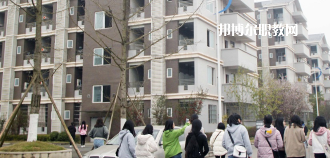 南充工貿(mào)科技職業(yè)學校怎么樣、好不好