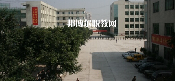 夾江縣云吟職業(yè)中學校2022年宿舍條件