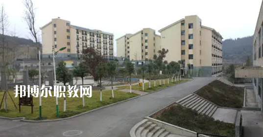 綿陽職業(yè)技術(shù)學(xué)院中專部2022年學(xué)費(fèi)、收費(fèi)多少