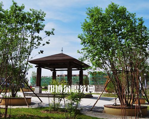 靈山職業(yè)技術(shù)學(xué)校2022年報(bào)名條件、招生要求、招生對(duì)象