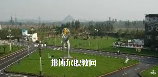 山東煤炭衛(wèi)生學校2022年報名條件、招生要求、招生對象