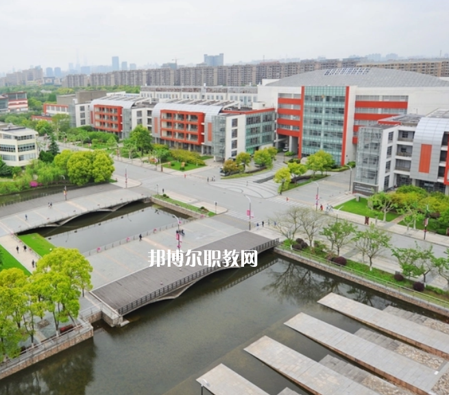 上海交通大學(xué)醫(yī)學(xué)院附屬衛(wèi)生學(xué)校2022年報名條件、招生要求、招生對象