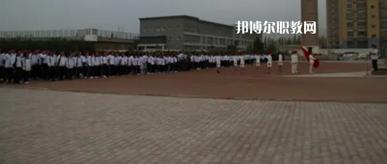新疆巴音郭楞蒙古自治州衛(wèi)生學校2022年報名條件、招生要求、招生對象