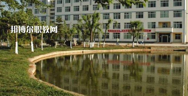 昆明藝術(shù)職業(yè)學(xué)院2022年學(xué)費(fèi)、收費(fèi)多少