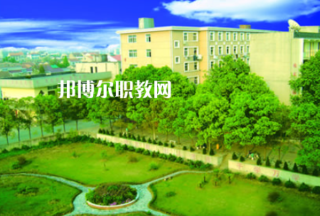 湖北廣播電視學(xué)校2022年報(bào)名條件、招生要求、招生對(duì)象