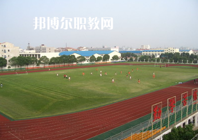 武漢東西湖職業(yè)技術學校2022年報名條件、招生要求、招生對象