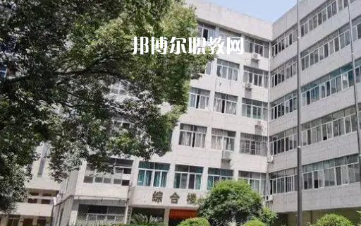 武漢洪山外經(jīng)貿(mào)學(xué)校2022年報(bào)名條件、招生要求、招生對(duì)象