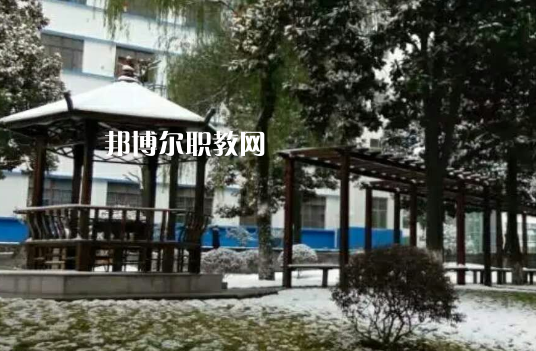 湖北十堰職業(yè)技術(shù)集團(tuán)學(xué)校2022年怎么樣、好不好