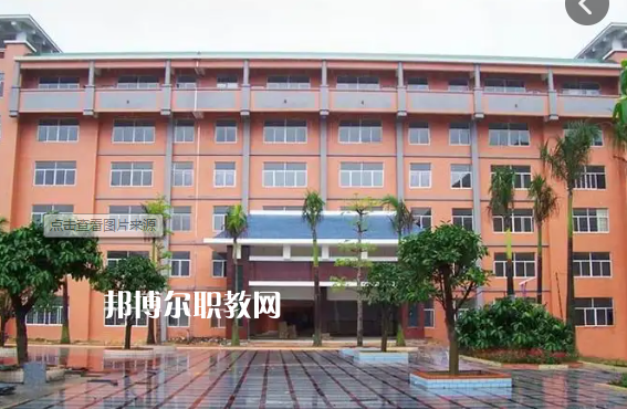廣州天河金領(lǐng)技工學(xué)校2022年學(xué)費(fèi)、收費(fèi)多少