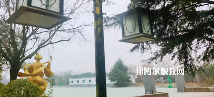 西安商貿(mào)科技技術(shù)學(xué)校2023年怎么樣、好不好