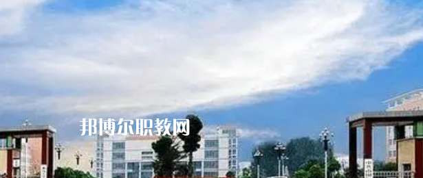 河南高職?？圃盒Ｅ琶?6強