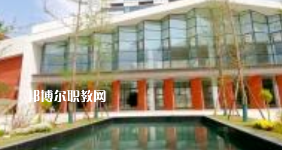 成都職業(yè)技術學校2023年學費、收費多少