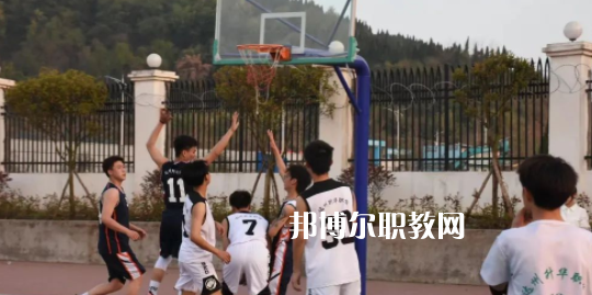 2023年達州升華職業(yè)技術學校招生辦聯系電話