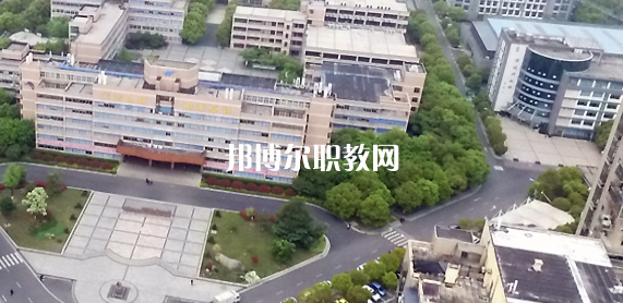 江蘇聯(lián)合職業(yè)技術(shù)學(xué)院無錫機(jī)電分院怎么樣、好不好(2023參考)