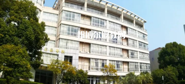 張家港市第二職業(yè)高級(jí)中學(xué)怎么樣、好不好(2023參考)