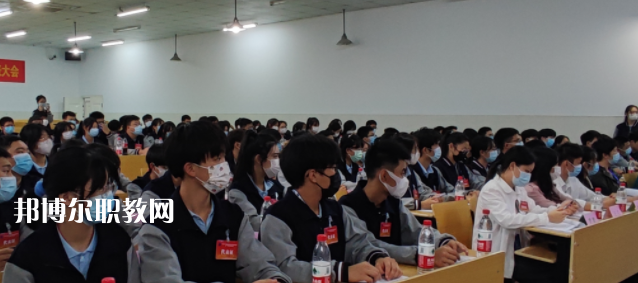 浙江省廣播電視中等專業(yè)學(xué)校地址在哪里，哪個(gè)地區(qū)，哪個(gè)城市?