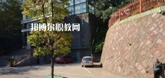 金華藝術學校地址在哪里，哪個地區(qū)，哪個城市?
