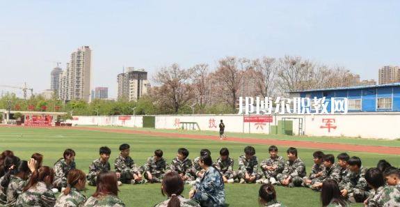 2023鄭州電子科技中等專業(yè)學(xué)校招生計(jì)劃 招生人數(shù)是多少(附要求、條件、對(duì)象)