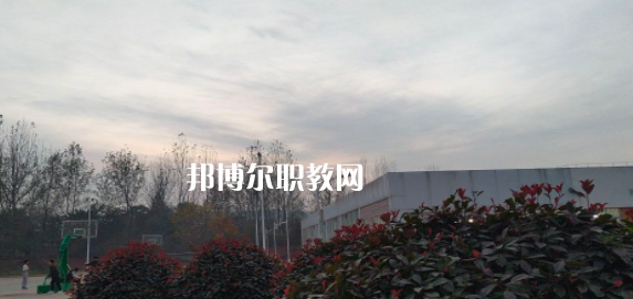 藍(lán)田縣職業(yè)教育中心地址在哪里，哪個(gè)地區(qū)，哪個(gè)城市?
