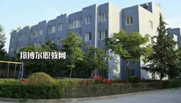 渭南市西北理工職業(yè)學(xué)校地址在哪里，哪個地區(qū)，哪個城市?