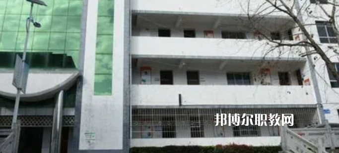 留壩縣職業(yè)教育中心地址在哪里，哪個(gè)地區(qū)，哪個(gè)城市?