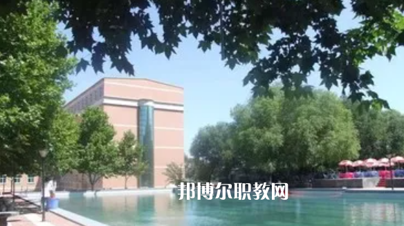 陜西長(zhǎng)城科技技術(shù)學(xué)校地址，乘車路線