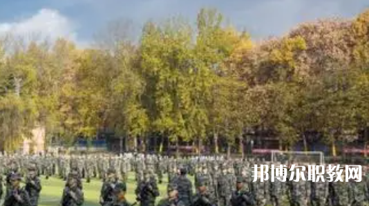 西安高速鐵道學(xué)校地址，乘車路線