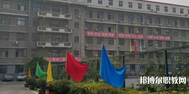 西安市技工學校地址，乘車路線
