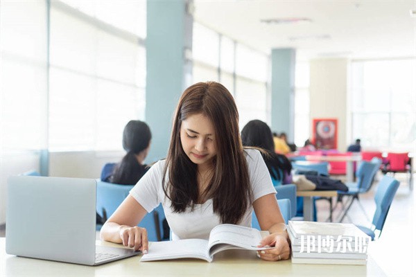 江西吉安衛(wèi)生學(xué)校有哪些招生專(zhuān)業(yè)（2023年）