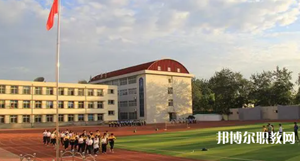 唐山市第一職業(yè)中等專業(yè)學校地址，乘車路線