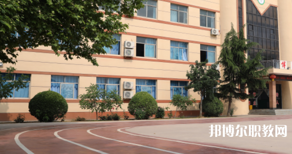 邢臺(tái)冀南醫(yī)學(xué)中專學(xué)校招生簡章2023年