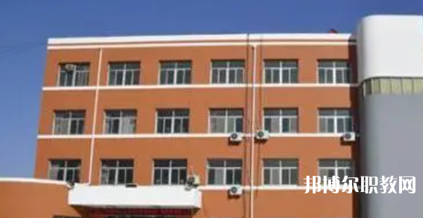 雄縣職業(yè)技術教育中心地址，乘車路線