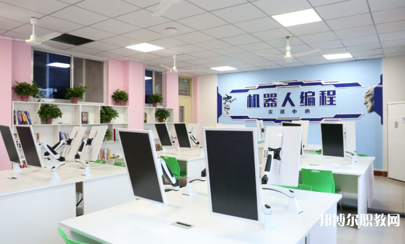 2023鄭州新華中等專業(yè)學校招生計劃 招生人數是多少(附要求、條件、對象)
