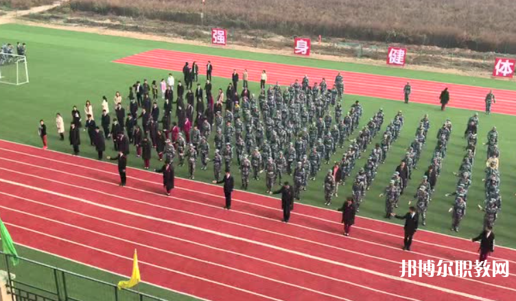 2023鄭州航空港經(jīng)濟(jì)綜合實(shí)驗(yàn)區(qū)華德中等專(zhuān)業(yè)學(xué)校招生計(jì)劃 招生人數(shù)是多少(附要求、條件、對(duì)象)