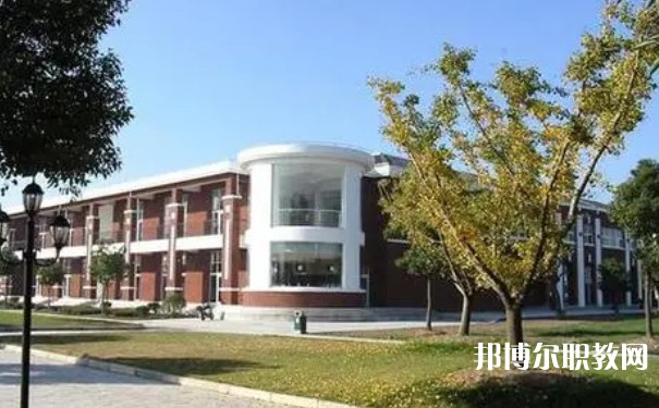 晉城虹橋技校怎么樣、好不好