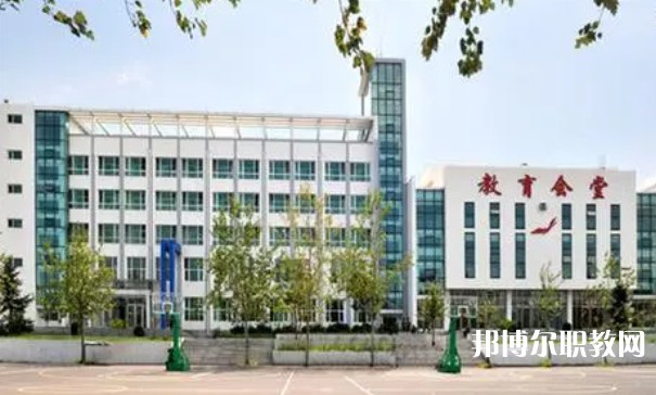瓦房店市第一中等職業(yè)技術(shù)專業(yè)學(xué)校怎么樣、好不好