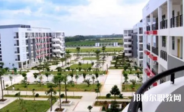 2024本溪市衛(wèi)生學(xué)校招生計(jì)劃 招生人數(shù)是多少(附要求、條件、對(duì)象)