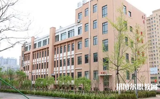 丹東市民族中等職業(yè)技術(shù)專業(yè)學(xué)校怎么樣、好不好