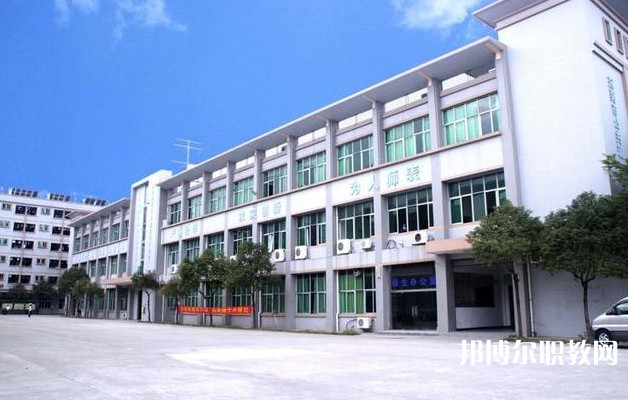 2024東莞市華南職業(yè)技術(shù)學(xué)校招生計(jì)劃 招生人數(shù)是多少(附要求、條件、對(duì)象)