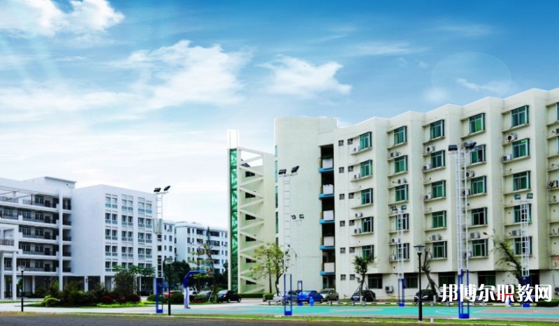 2025佛山市南海區(qū)理工職業(yè)技術(shù)學(xué)校招生計(jì)劃 招生人數(shù)是多少(附要求、條件、對(duì)象)