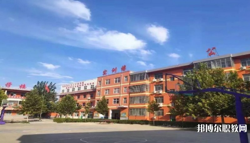 運城市韓韓集團高級職業(yè)中學怎么樣、好不好